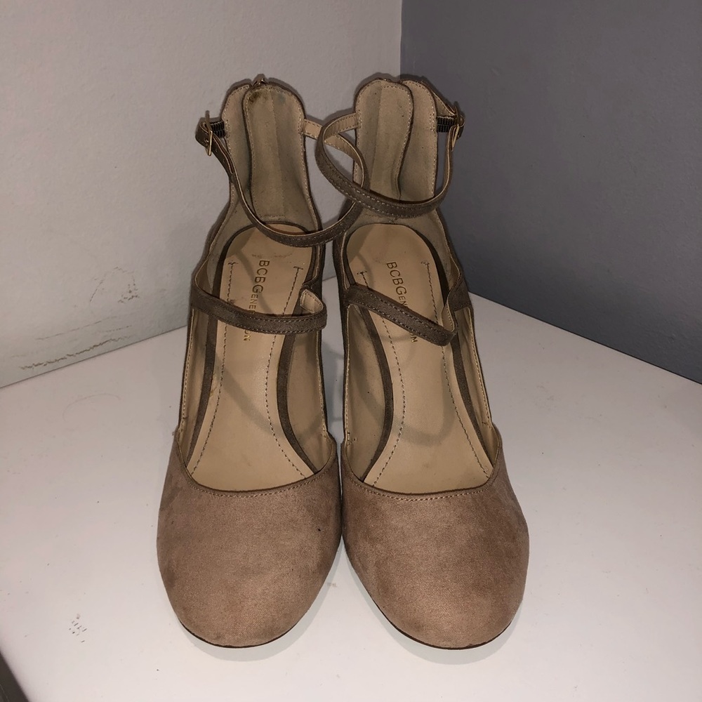 BCBGeneration two-tone nude heels